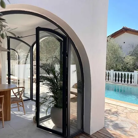 Traditional Kalkan With Private Pool And Gym Villa *