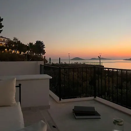 Traditional Kalkan With Private Pool And Gym * كاس
