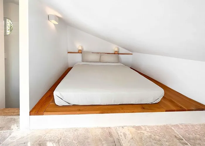 Traditional Kalkan With Private Pool And Gym 卡斯