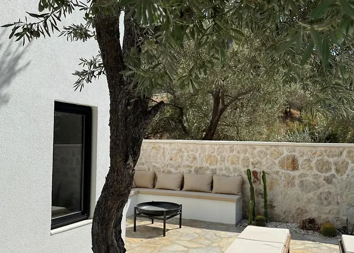 Traditional Kalkan With Private Pool And Gym